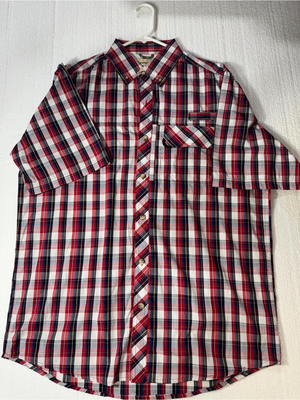 Backpacker Men's Short-Sleeve Plaid Button-Down Shirt — Red/White/Blue